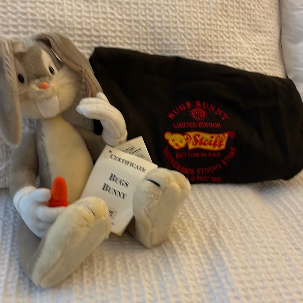 BugsBunny limited edition STEIFF Warner Bros